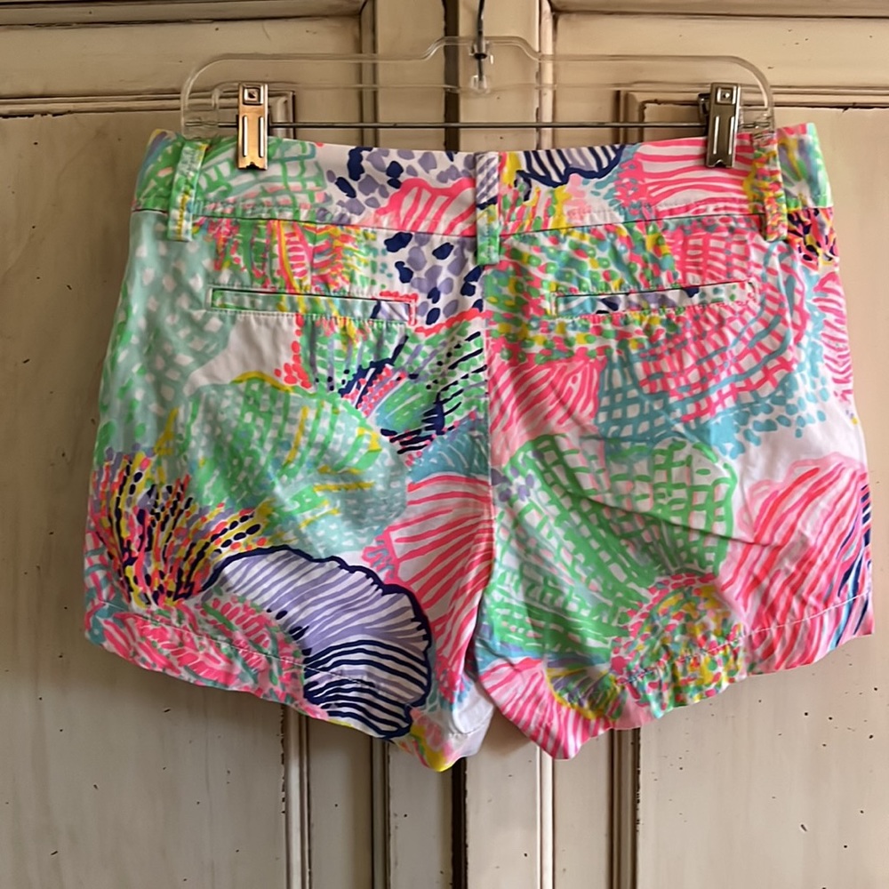 Lilly Pulitzer shorts - Picture 3 of 8